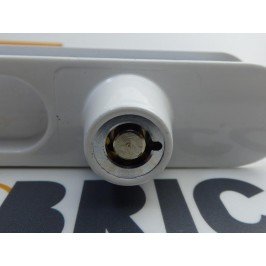 Cierre BAM embutido con llave F-91C Blanco DOBLE