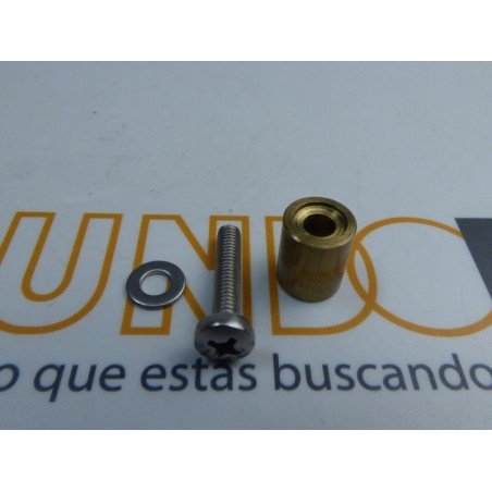 Casquillo 12mm. con tornillo y arandela para ruedas de mampara