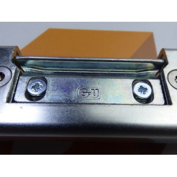 Cerradero GU Central KÖMMERLING/GEALAN PVC AUTOMÁTICAS