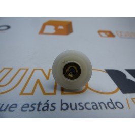 Rueda para mampara de 21mm. de nylon cuello largo M099