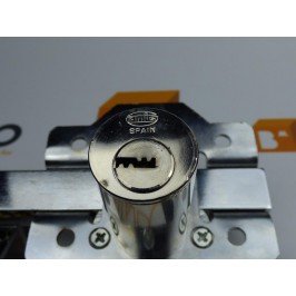 Cerrojo AMIG de seguridad Modelo 1C CROMADO